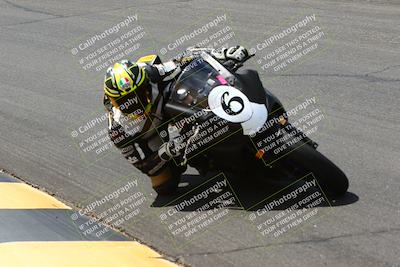 media/Apr-10-2022-SoCal Trackdays (Sun) [[f104b12566]]/Bowl (11am)/